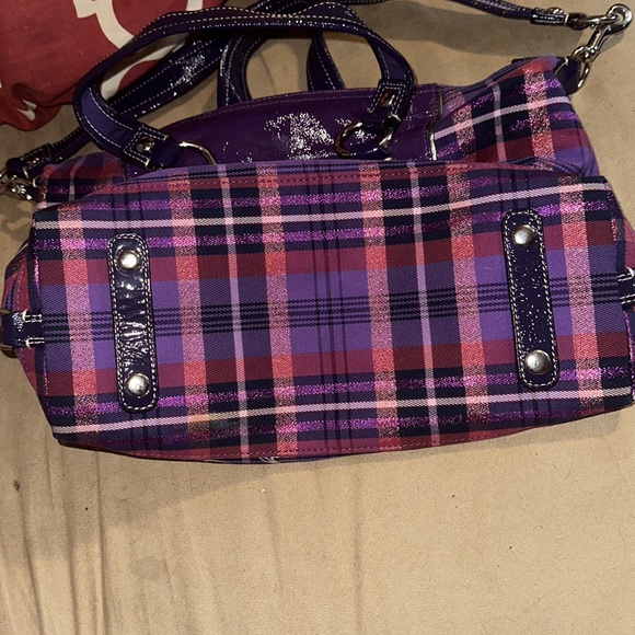 Coach purse - Picture 3 of 6